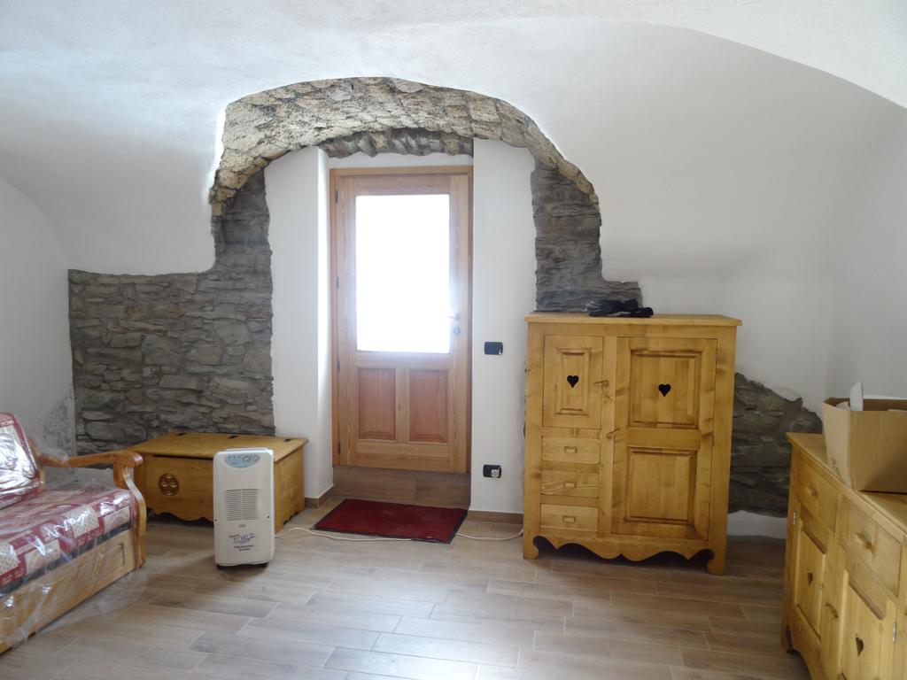 Pays Du Grand St Bernard Villa Saint-Rhemy-En-Bosses Exterior foto